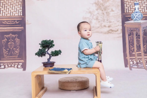 安顺孕妇肚子上的黑线